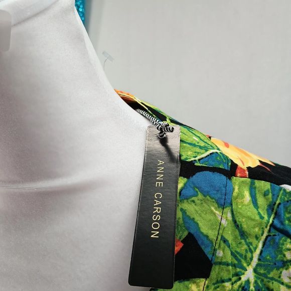NWT Anne Carson Women's Size M Tropical Floral Summer Blouse Flutter Sleeves - Picture 2 of 10